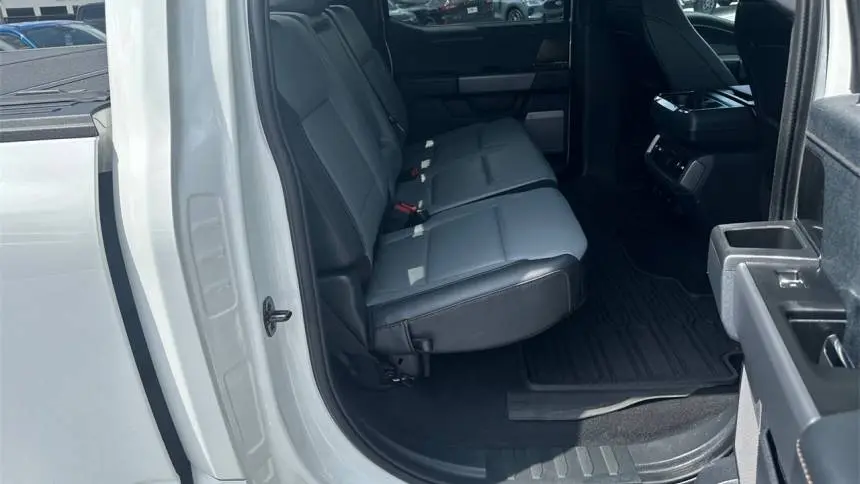 2023 Ford F-150 Lightning 1FT6W1EV1PWG29762