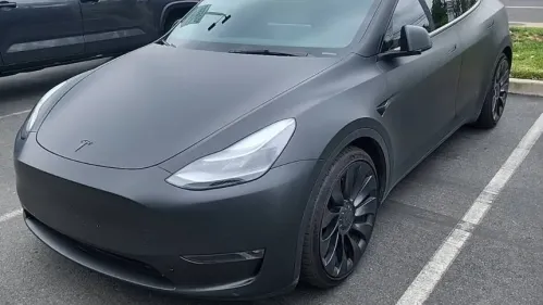 2022 Tesla Model Y 7SAYGDEF8NF513656