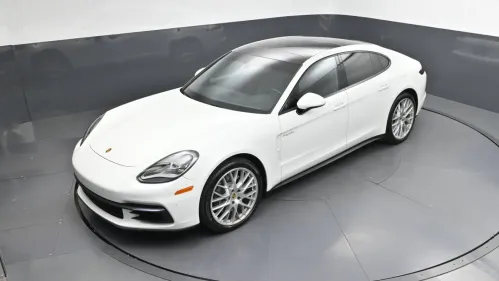 2018 Porsche Panamera WP0AE2A70JL130311