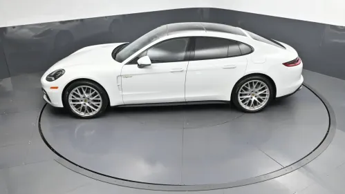 2018 Porsche Panamera WP0AE2A70JL130311