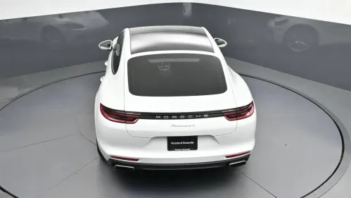 2018 Porsche Panamera WP0AE2A70JL130311