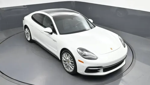 2018 Porsche Panamera WP0AE2A70JL130311