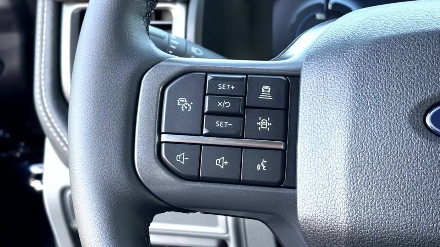 2025 Ford F-150 Lightning 1FT6W3L70SWG02061