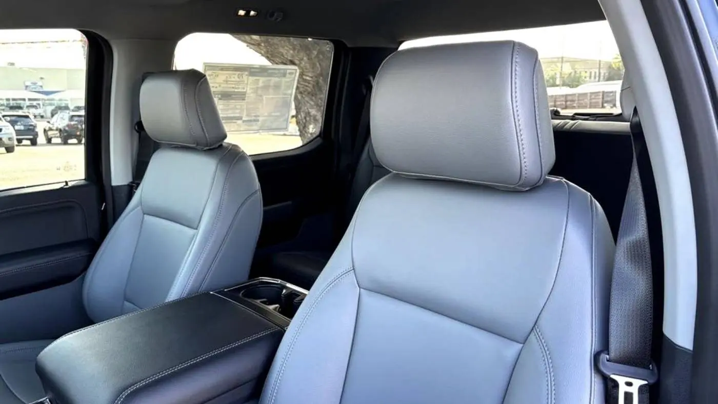2025 Ford F-150 Lightning 1FT6W3L70SWG02061