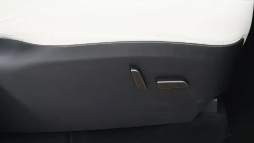 2024 Tesla Model Y 7SAYGDEE9RF117281