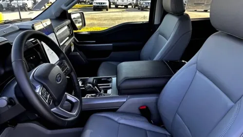 2025 Ford F-150 Lightning 1FT6W3L70SWG02061