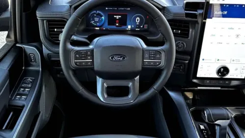 2025 Ford F-150 Lightning 1FT6W3L70SWG02061