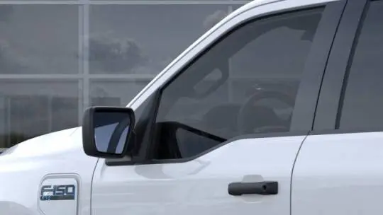 2025 Ford F-150 Lightning 1FT6W1BM5SWG12323