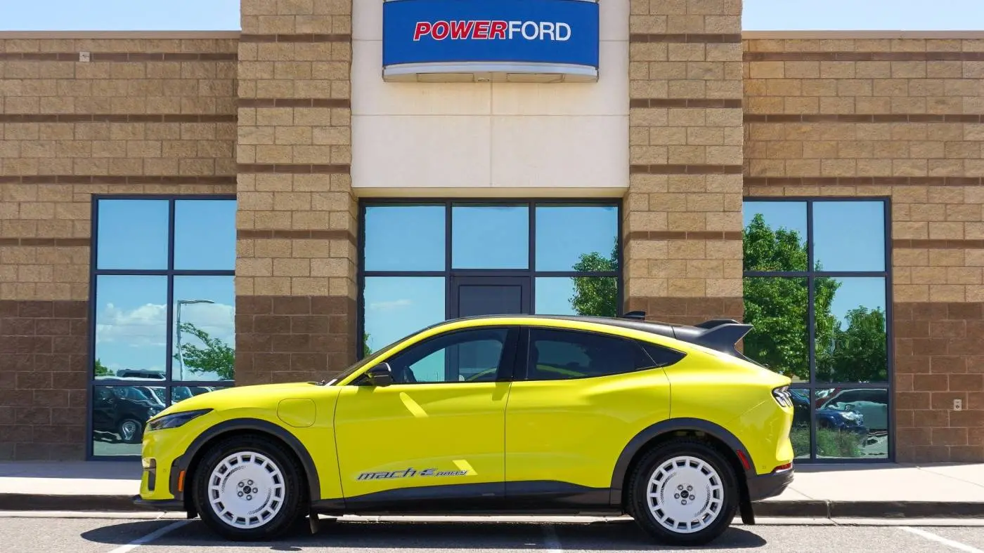 2024 Ford Mustang Mach E 3FMTK4SX5RMA00137