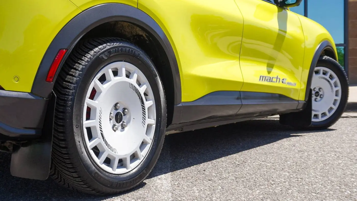 2024 Ford Mustang Mach E 3FMTK4SX5RMA00137