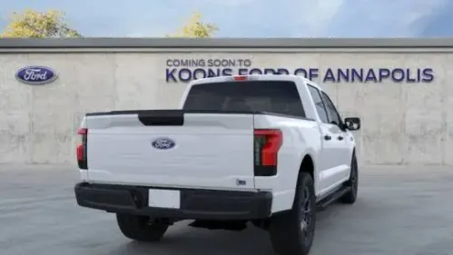 2025 Ford F-150 Lightning 1FT6W1BM5SWG12323