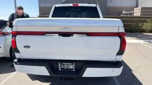 2022 Ford F-150 Lightning 1FTVW1ELXNWG12143
