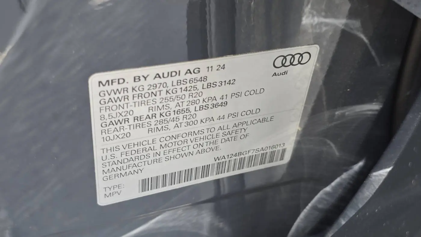 2025 Audi Q6 e-tron WA124BGF7SA016013