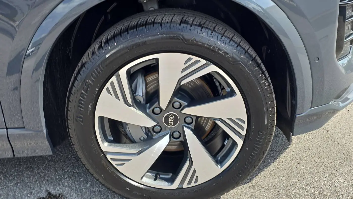 2025 Audi Q6 e-tron WA124BGF7SA016013