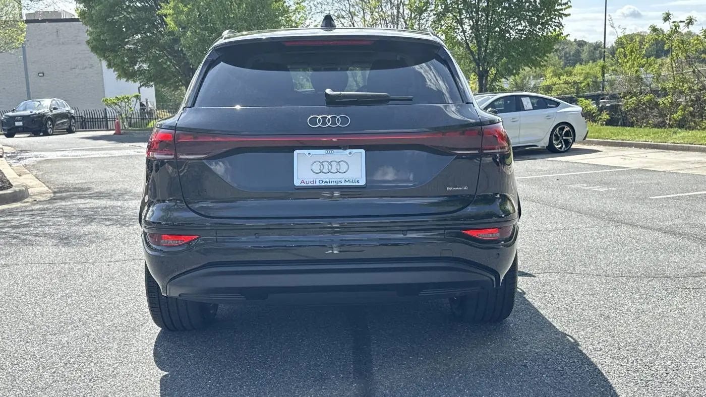 2025 Audi Q6 e-tron WA124BGF3SA036064