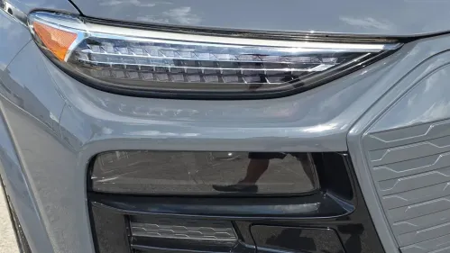 2025 Audi Q6 e-tron WA124BGF7SA016013