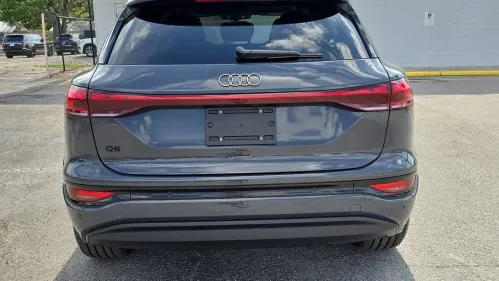 2025 Audi Q6 e-tron WA124BGF7SA016013