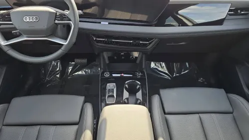 2025 Audi Q6 e-tron WA124BGF7SA016013