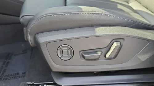 2025 Audi Q6 e-tron WA124BGF7SA016013