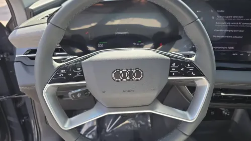 2025 Audi Q6 e-tron WA124BGF7SA016013