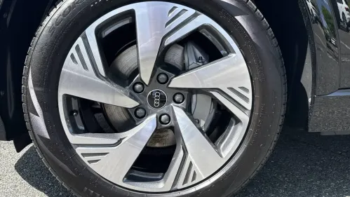 2025 Audi Q6 e-tron WA124BGF3SA036064