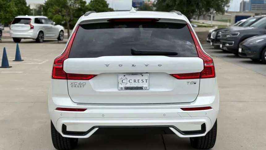 2025 Volvo XC60 YV4H60RC4S1190040