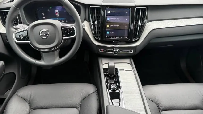 2025 Volvo XC60 YV4H60RC4S1190040