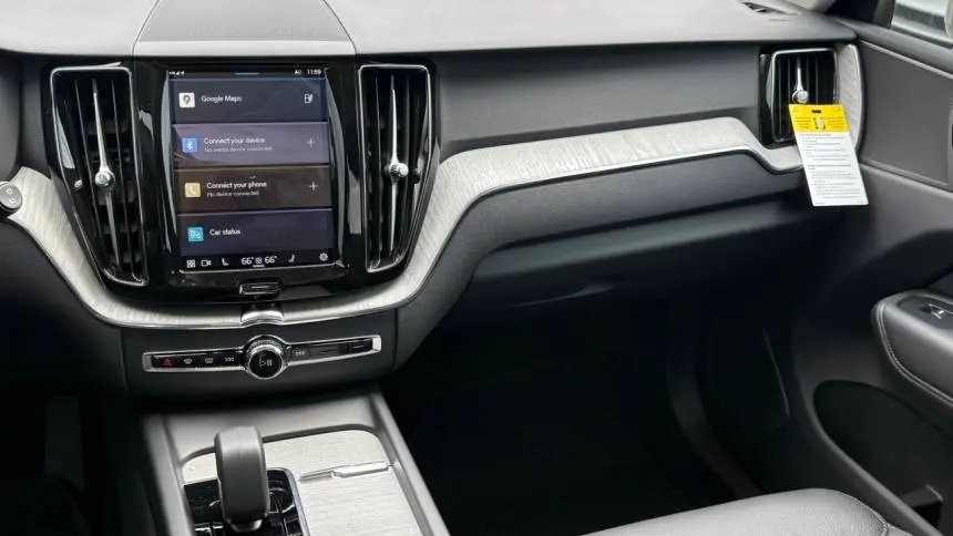 2025 Volvo XC60 YV4H60RC4S1190040