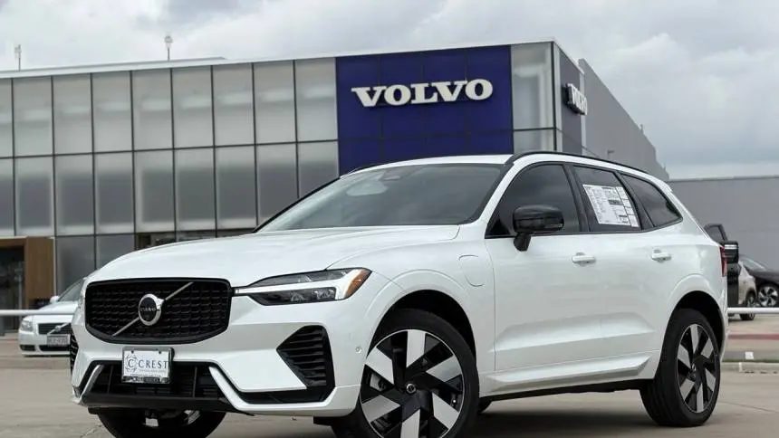 2025 Volvo XC60 YV4H60RC4S1190040