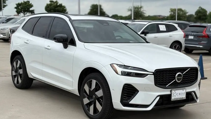 2025 Volvo XC60 YV4H60RC4S1190040
