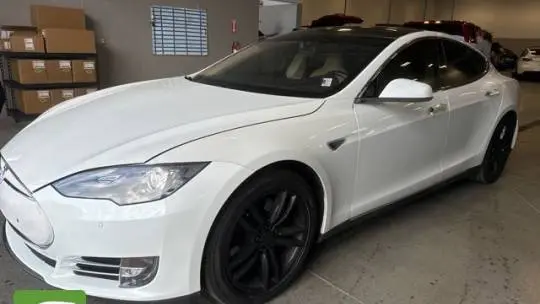 2013 Tesla Model S 5YJSA1CP8DFP27026