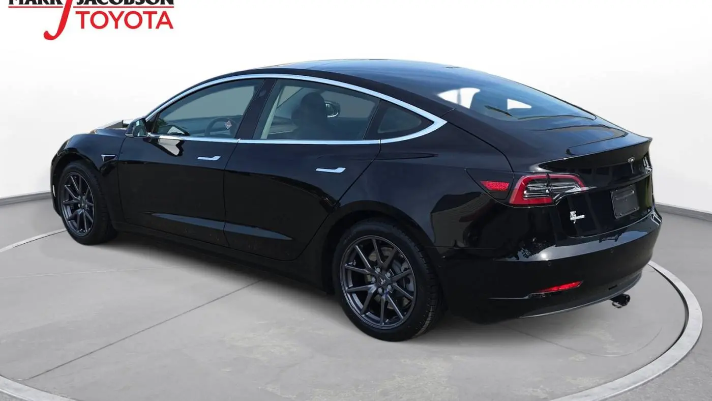 2019 Tesla Model 3 5YJ3E1EA1KF313214
