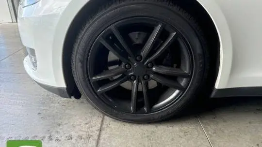 2013 Tesla Model S 5YJSA1CP8DFP27026