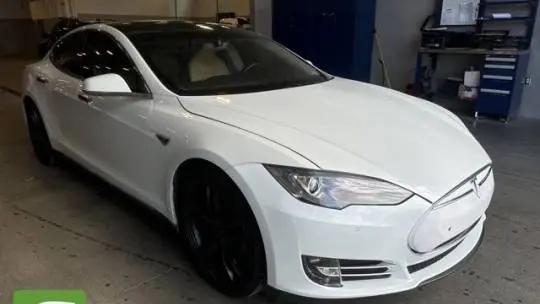 2013 Tesla Model S 5YJSA1CP8DFP27026