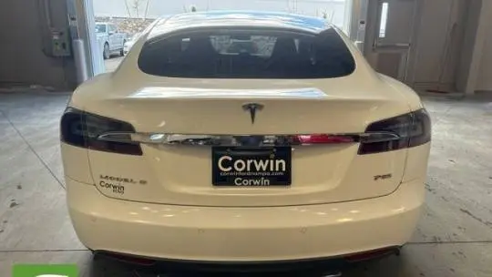 2013 Tesla Model S 5YJSA1CP8DFP27026