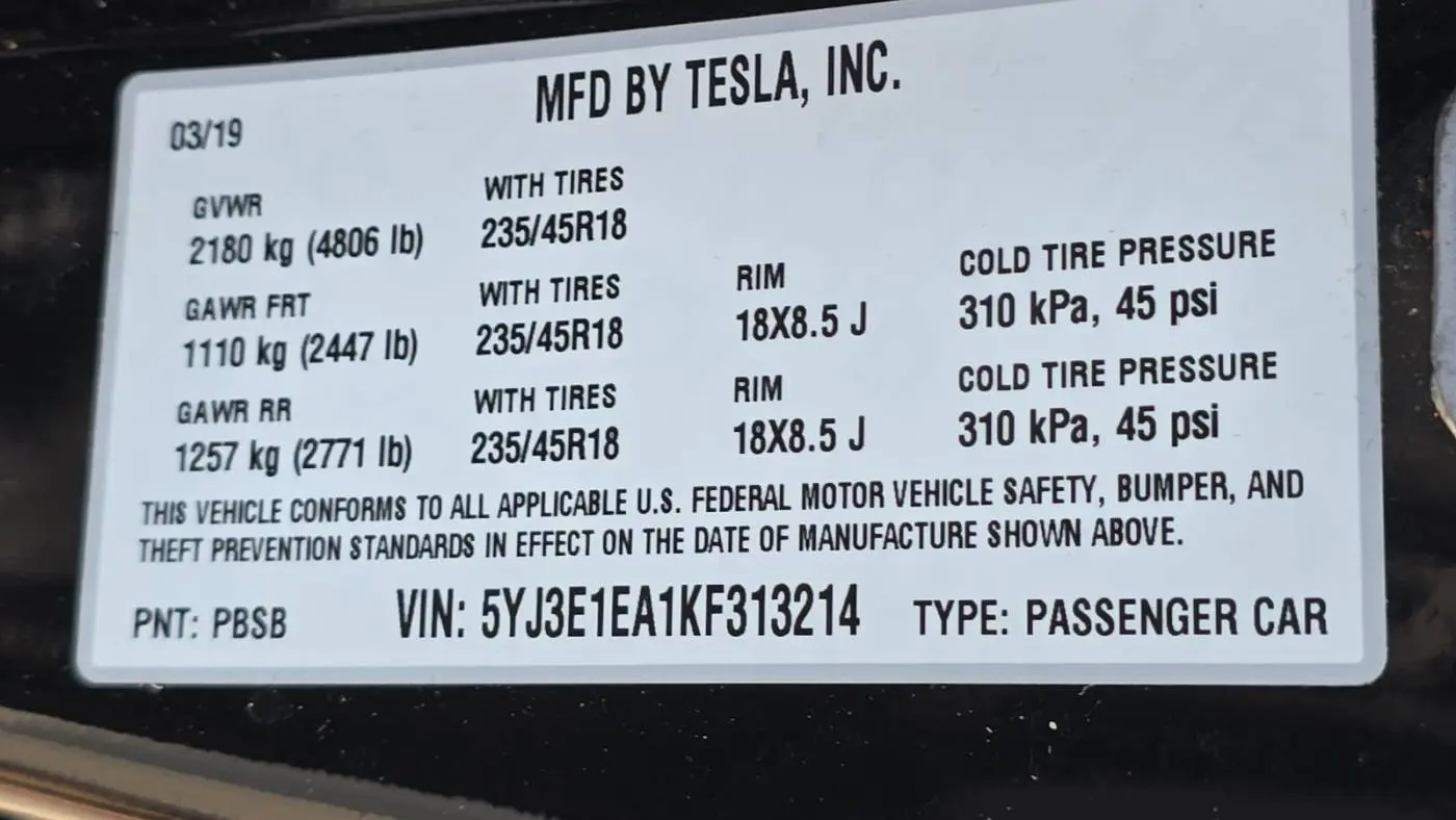 2019 Tesla Model 3 5YJ3E1EA1KF313214