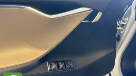 2013 Tesla Model S 5YJSA1CP8DFP27026