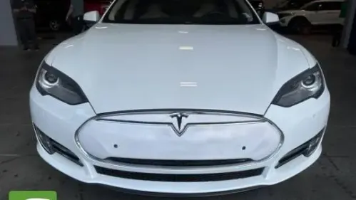2013 Tesla Model S 5YJSA1CP8DFP27026