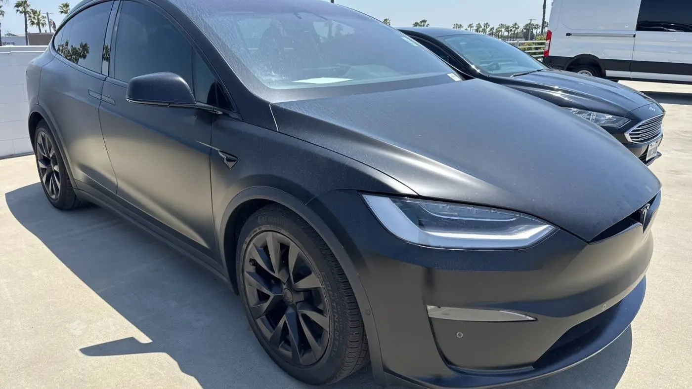 2023 Tesla Model X 7SAXCBE65PF380109