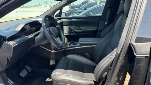 2023 Tesla Model X 7SAXCBE65PF380109