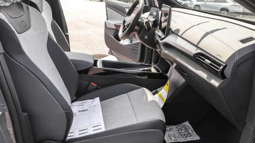 2025 Volkswagen ID.4 1V2DSPE87SC006185