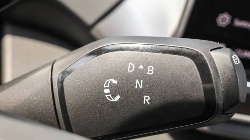 2025 Volkswagen ID.4 1V2DSPE87SC006185