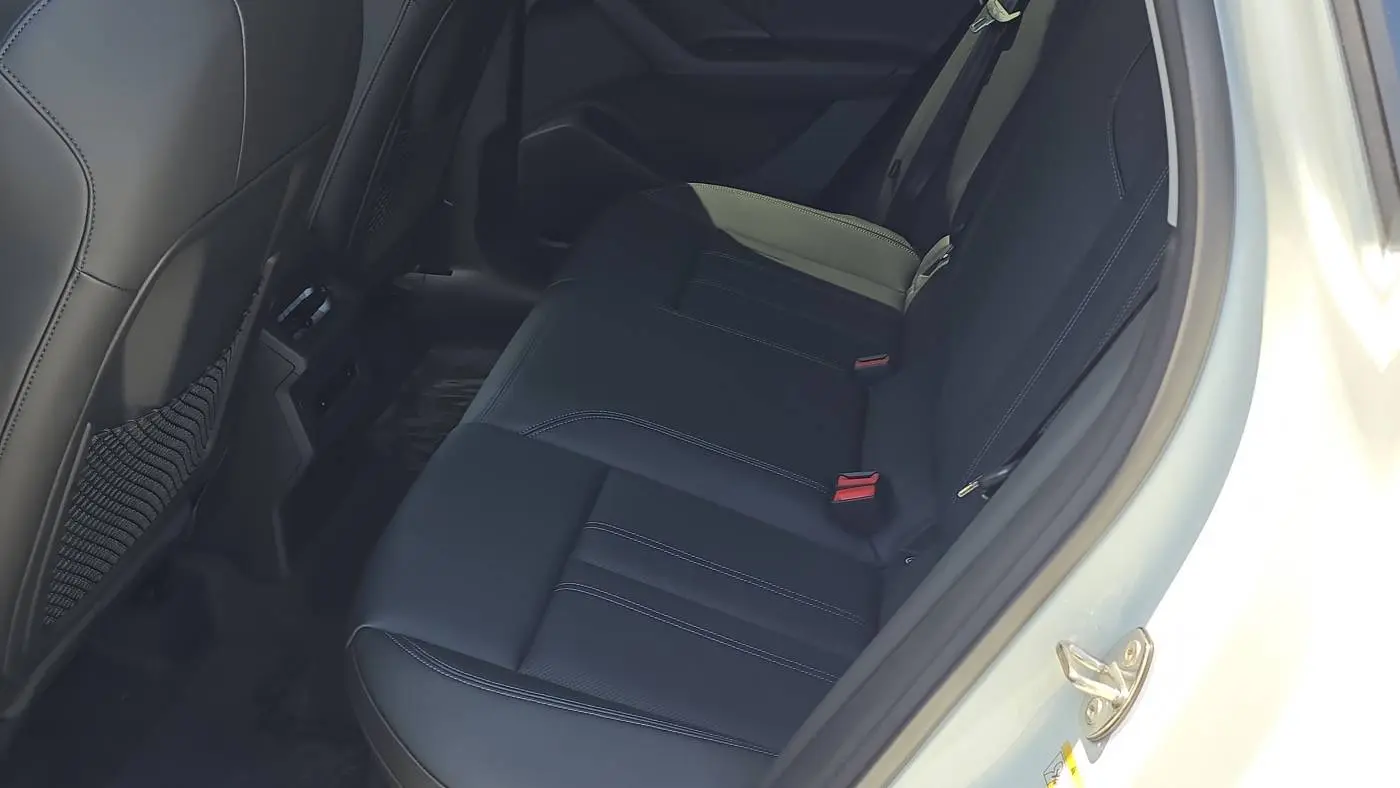 2025 Audi Q6 e-tron WA124BGF8SA016117