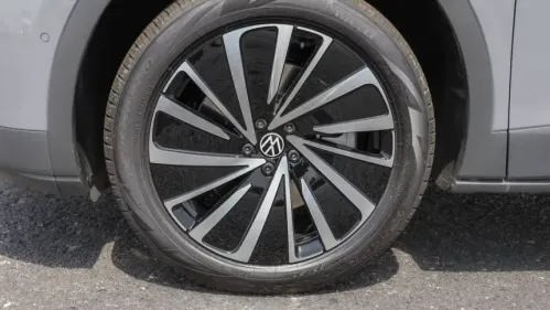 2025 Volkswagen ID.4 1V2DSPE87SC006185