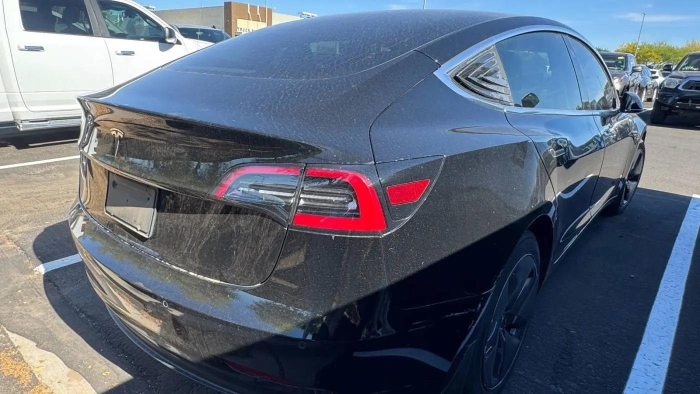 2019 Tesla Model 3 5YJ3E1EA1KF395834