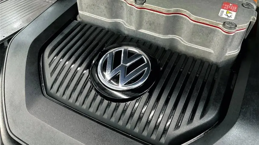 2016 Volkswagen e-Golf WVWKP7AU4GW912572