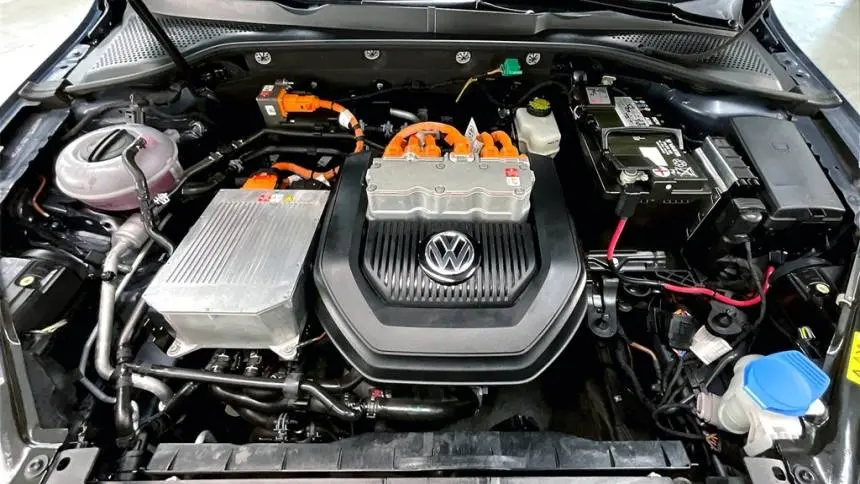 2016 Volkswagen e-Golf WVWKP7AU4GW912572