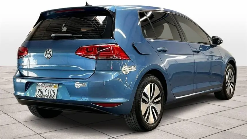 2016 Volkswagen e-Golf WVWKP7AU4GW912572