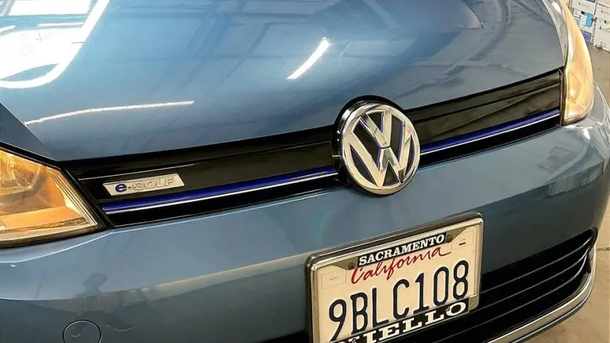 2016 Volkswagen e-Golf WVWKP7AU4GW912572