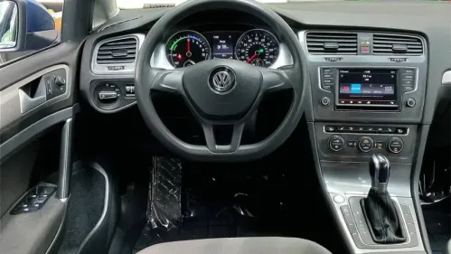 2016 Volkswagen e-Golf WVWKP7AU4GW912572